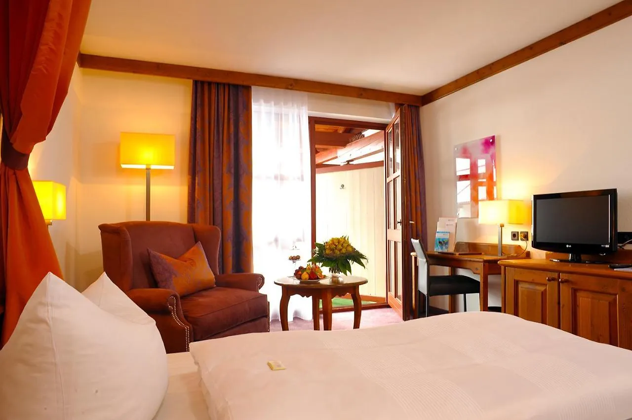 Hotel Fuerstenhof - Wellness- Und Golfhotel Bad Griesbach  4*, Bad Griesbach (Bavaria)